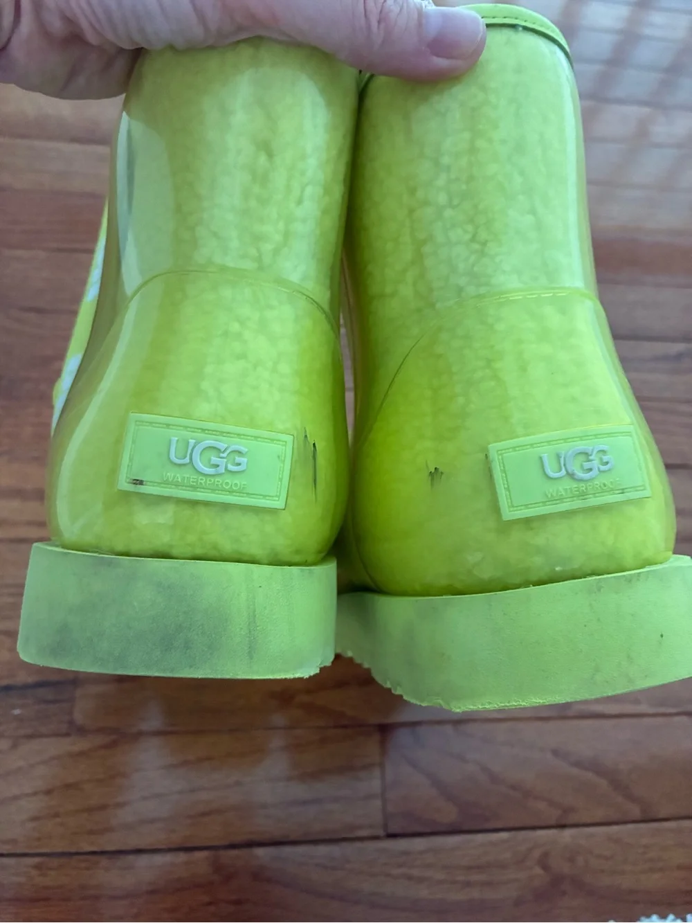 Ugg Classic Clear Mini Boot Rain Neon Sulfur Lime Size 11